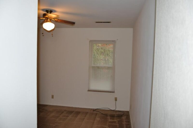 Diplomat Apartments 385407 Kent Street, East Alton, IL 62024